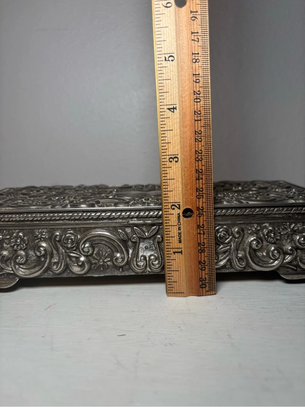 Vintage 1992 Godinger Silver Art Co. Silver-Plated Jewelry Box.